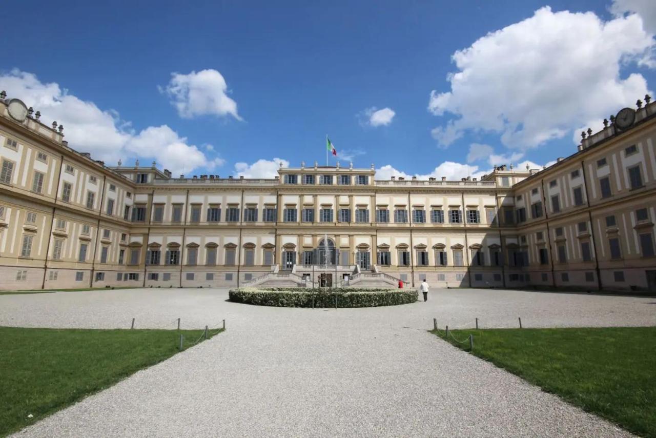 Monza Centro-Milano-Como,Suite Vicino Stazione Kültér fotó
